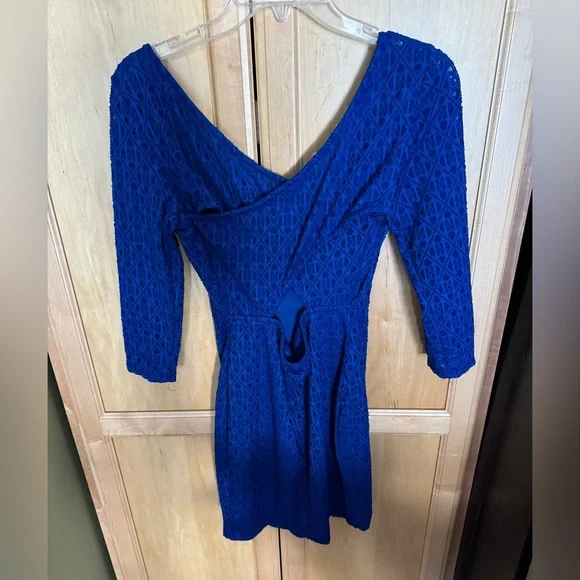 Charlotte Russe Royal Blue 3/4 Sleeve Dress - Picture 3 of 9